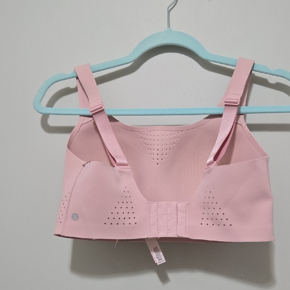 VSX Featherweight Max™ Sports Bra - Picture 5 of 11